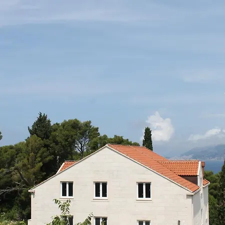 Paradiso Apartmán *